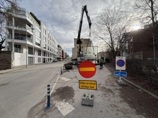 Klaaspaketi vahetus tõstukiga, kadriorus, tänavasulgemisluba